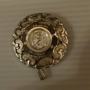 watch clock pendant
